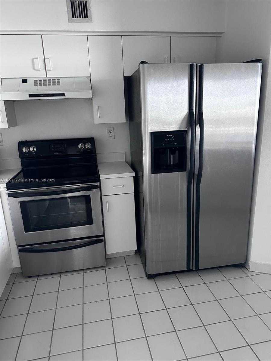 Small Image of 3300 NORTH EAST 191ST ST #904, Aventura Number 3