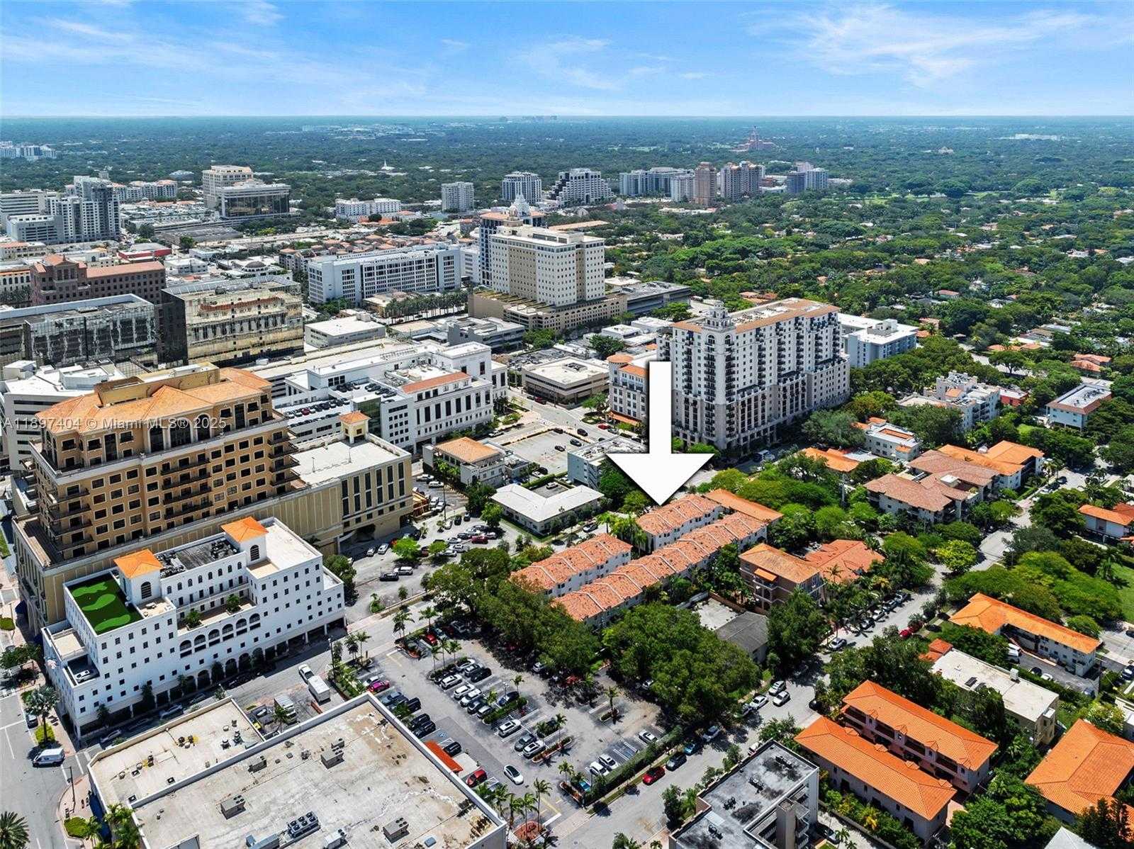 Small Image of 261 NAVARRE AVE #A-3, Coral Gables Number 26
