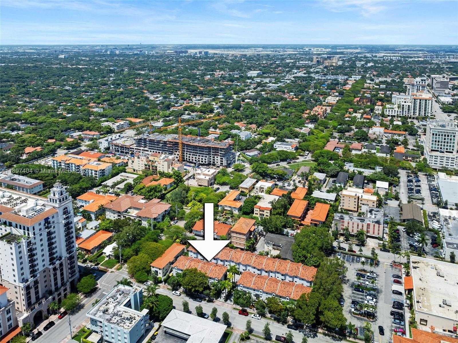 Small Image of 261 NAVARRE AVE #A-3, Coral Gables Number 27