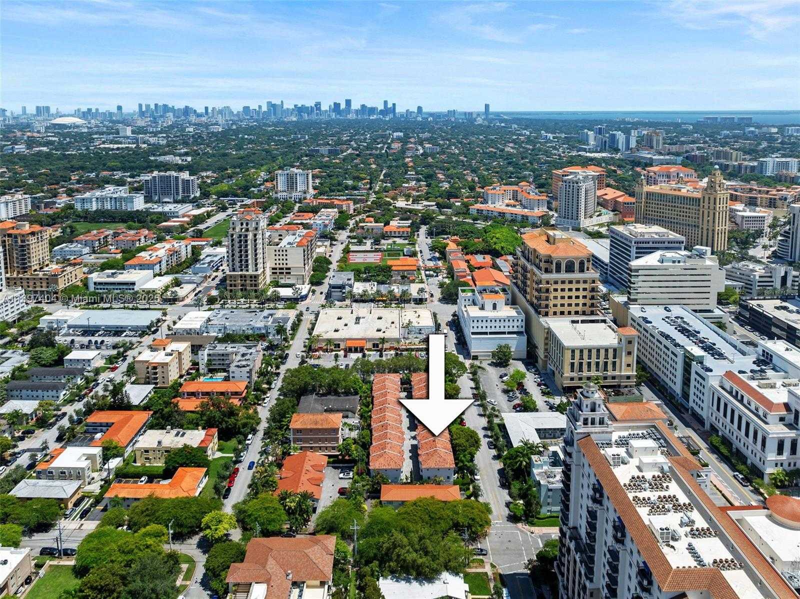 Small Image of 261 NAVARRE AVE #A-3, Coral Gables Number 31