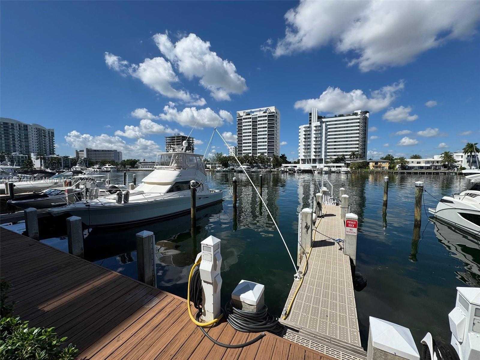 Small Image of 7928 EAST DR #1202, North Bay Village Number 31