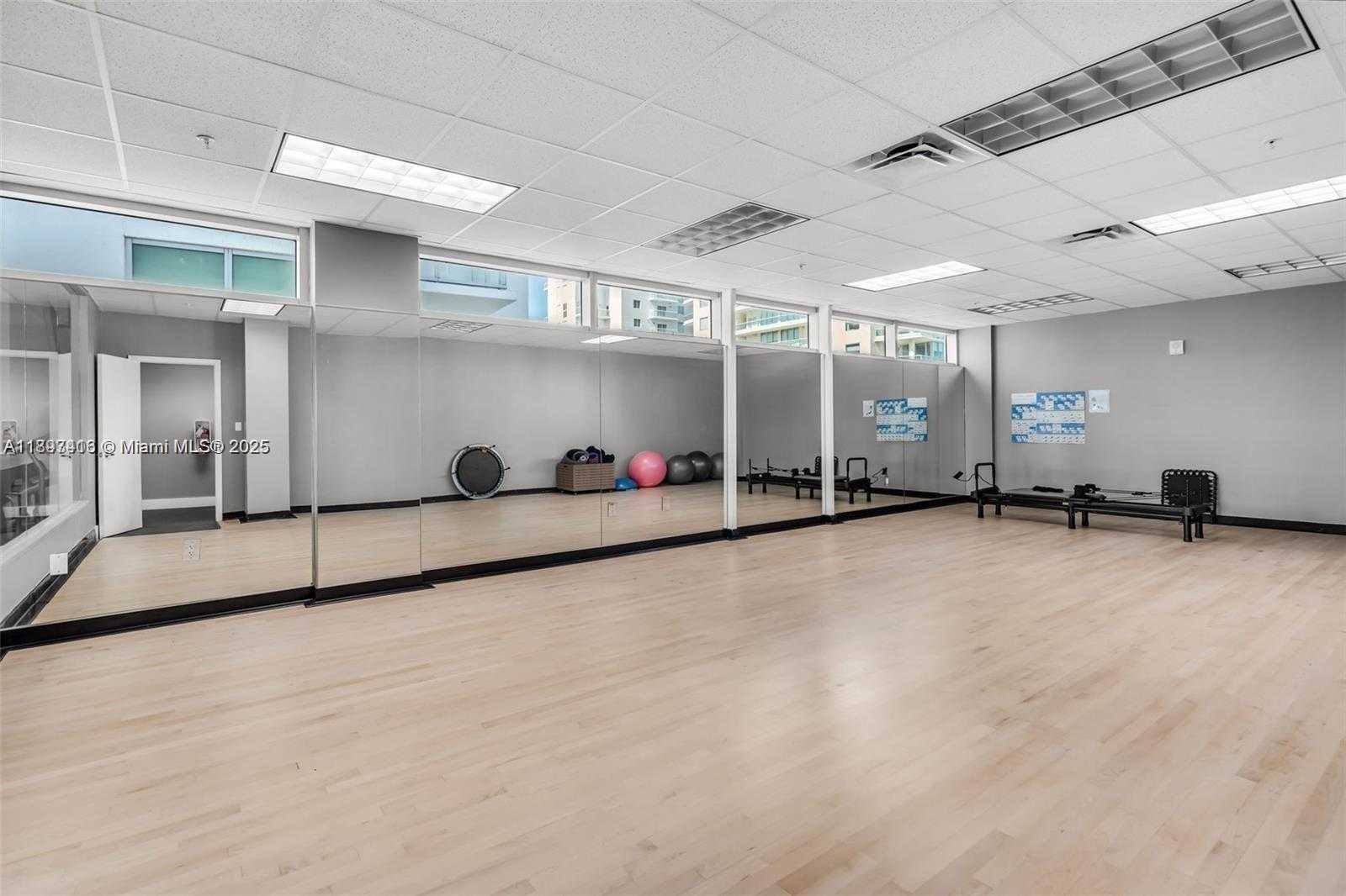 Small Image of 7928 EAST DR #1202, North Bay Village Number 36