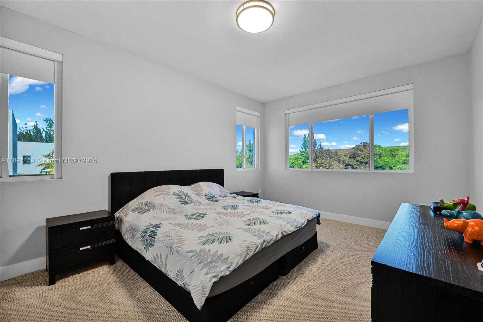 Small Image of 7179 NORTH WEST 102ND PL, Doral Number 13
