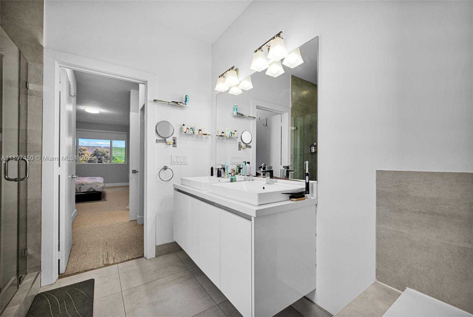 Small Image of 7179 NORTH WEST 102ND PL, Doral Number 18