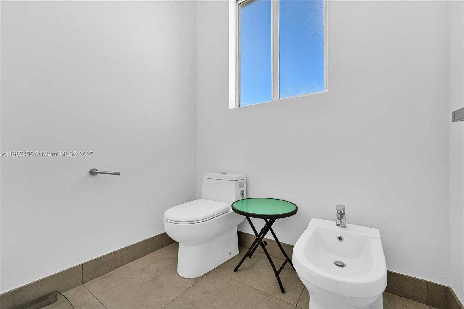 Small Image of 7179 NORTH WEST 102ND PL, Doral Number 20