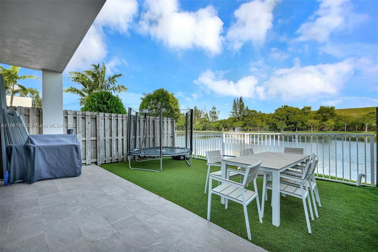 Small Image of 7179 NORTH WEST 102ND PL, Doral Number 38