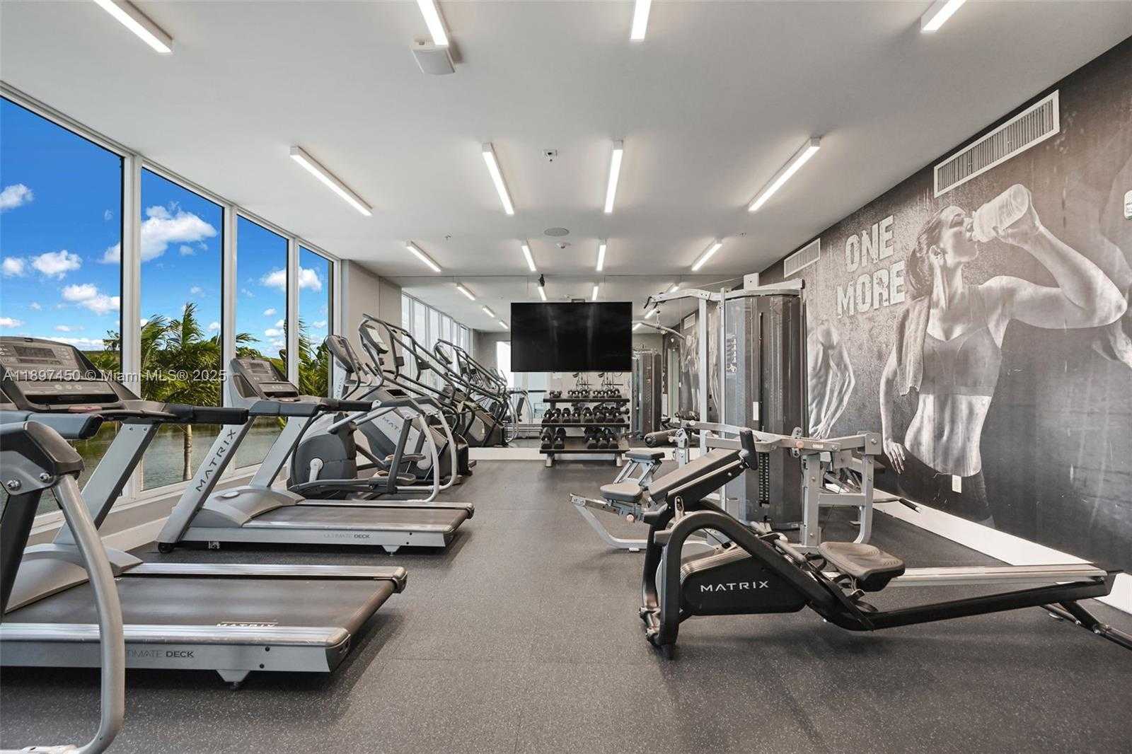 Small Image of 7179 NORTH WEST 102ND PL, Doral Number 46