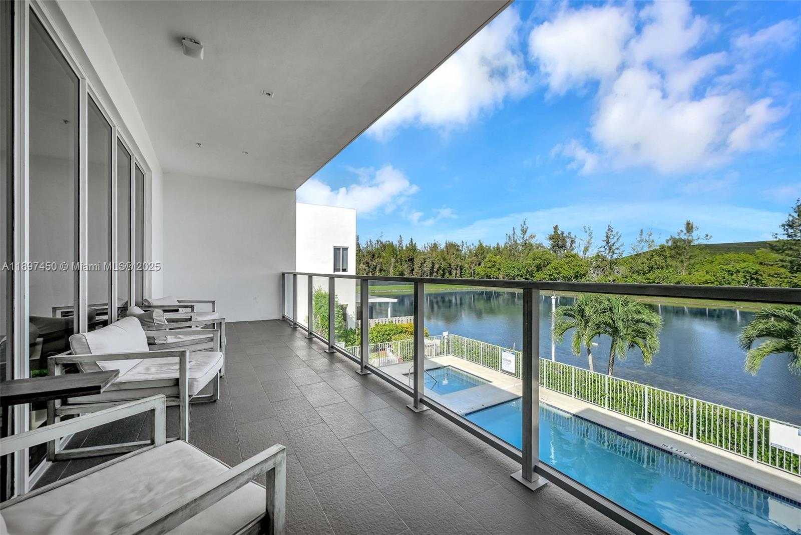 Small Image of 7179 NORTH WEST 102ND PL, Doral Number 51