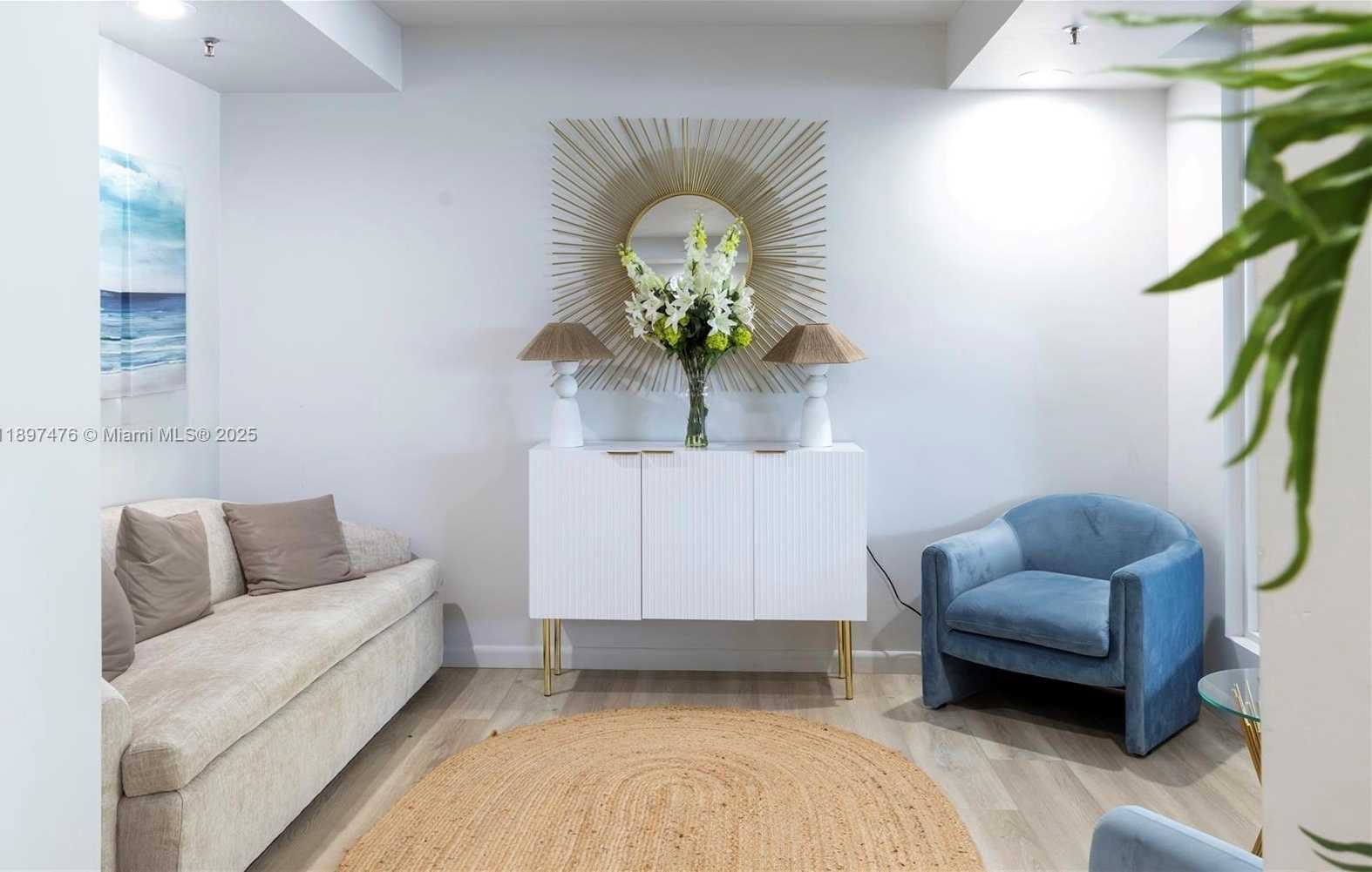 Small Image of 3200 COLLINS AVE #8-4, Miami Beach Number 9