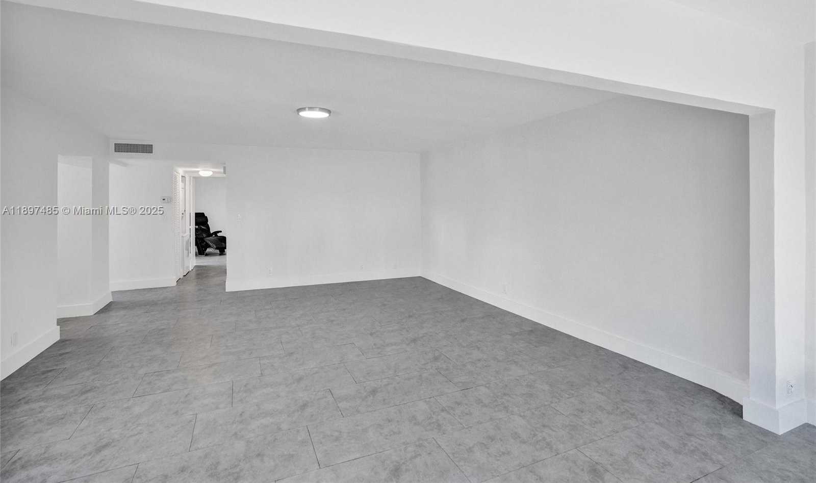 Small Image of 20332 NORTH EAST 34TH CT #26, Aventura Number 21