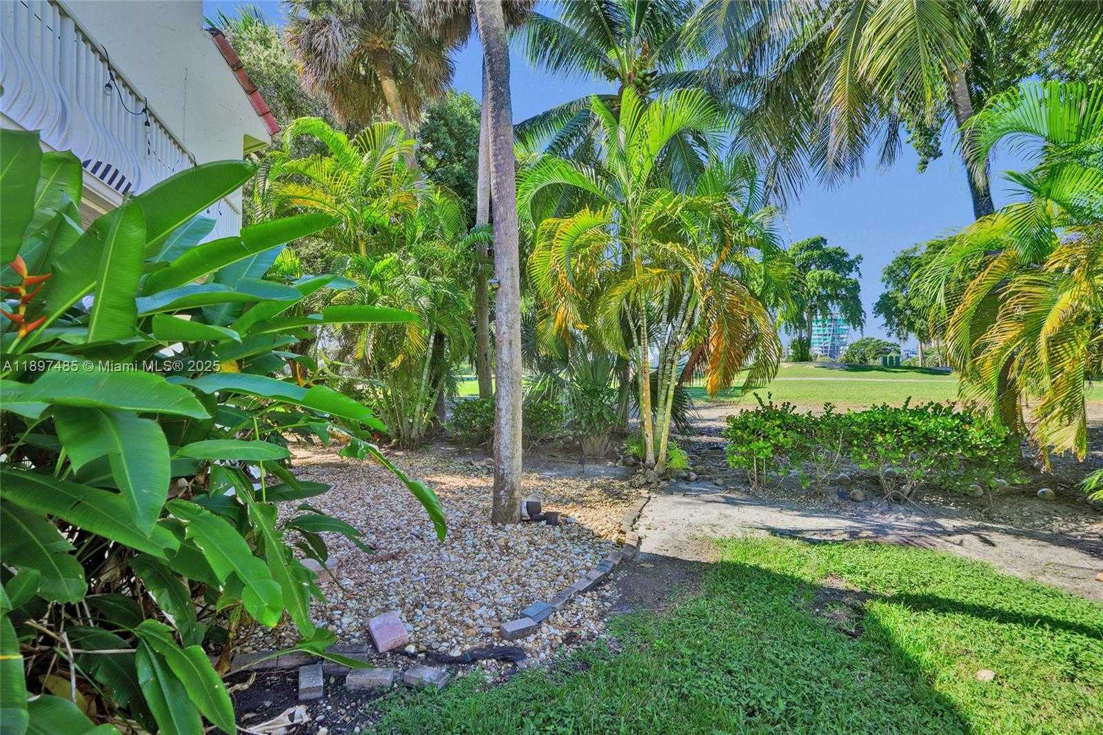 Small Image of 20332 NORTH EAST 34TH CT #26, Aventura Number 6