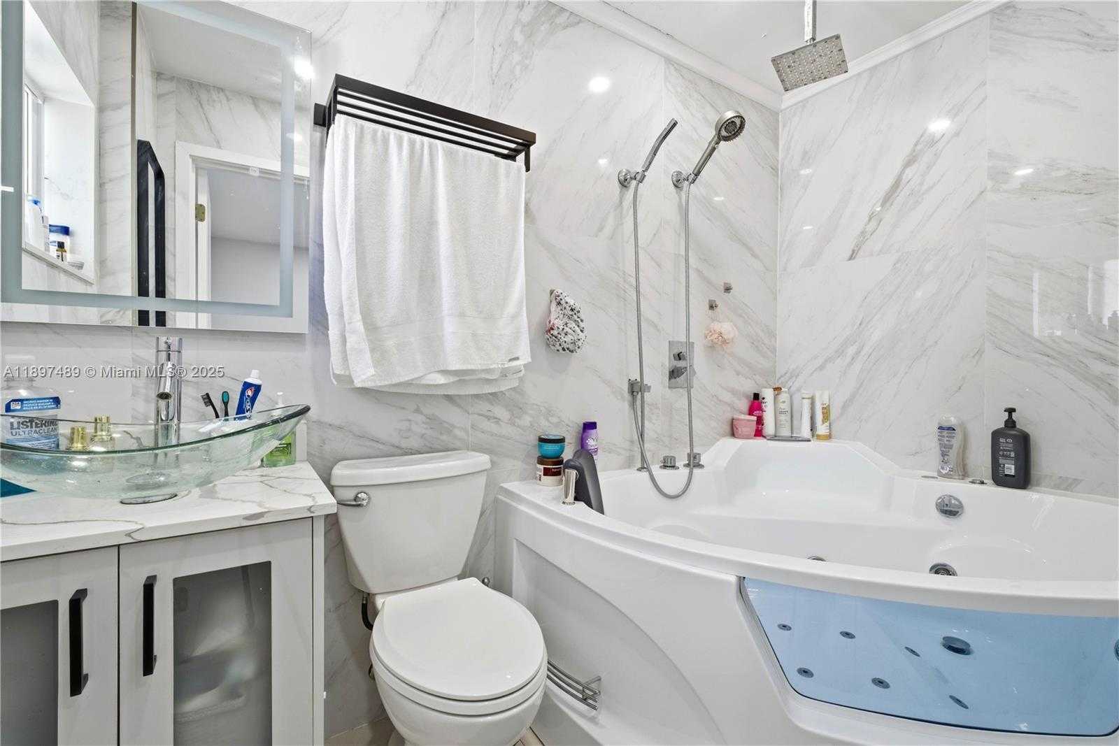 Small Image of 13765 SOUTH WEST 54TH LN, Miami Number 11