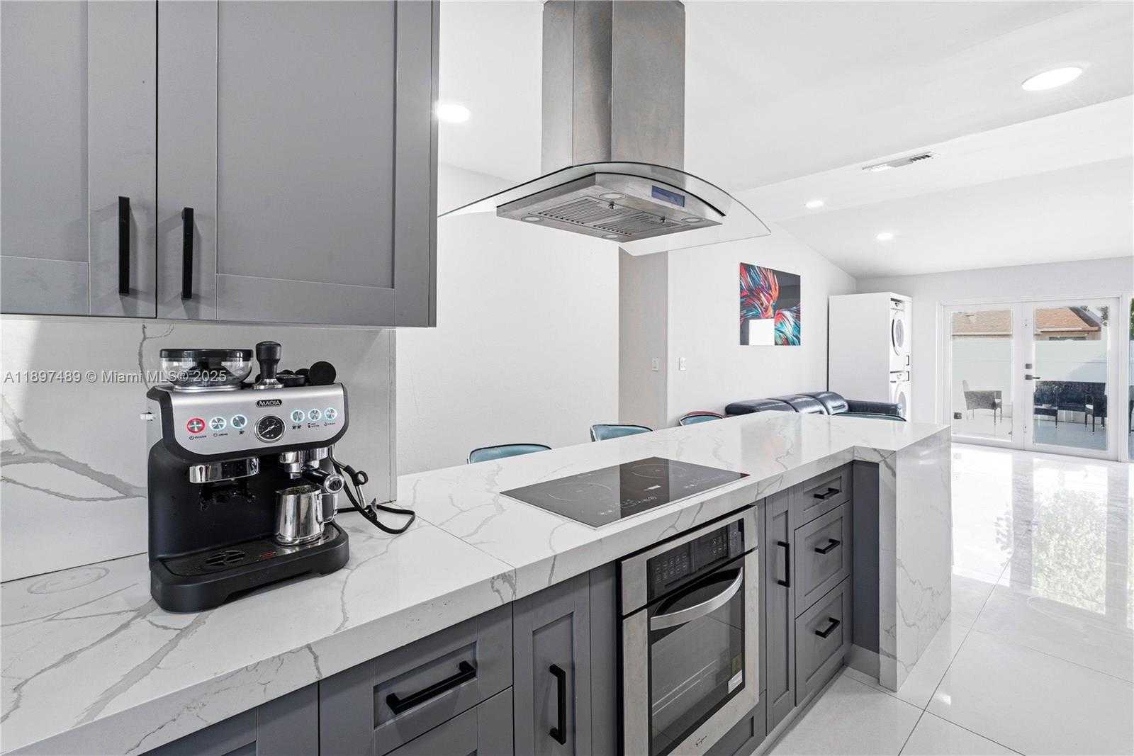 Small Image of 13765 SOUTH WEST 54TH LN, Miami Number 14