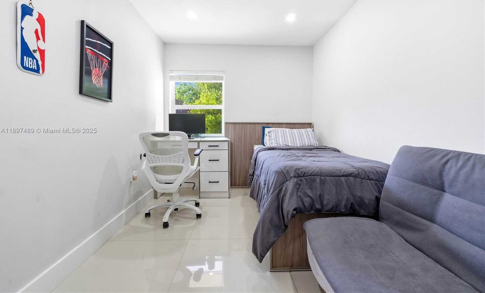 Small Image of 13765 SOUTH WEST 54TH LN, Miami Number 16