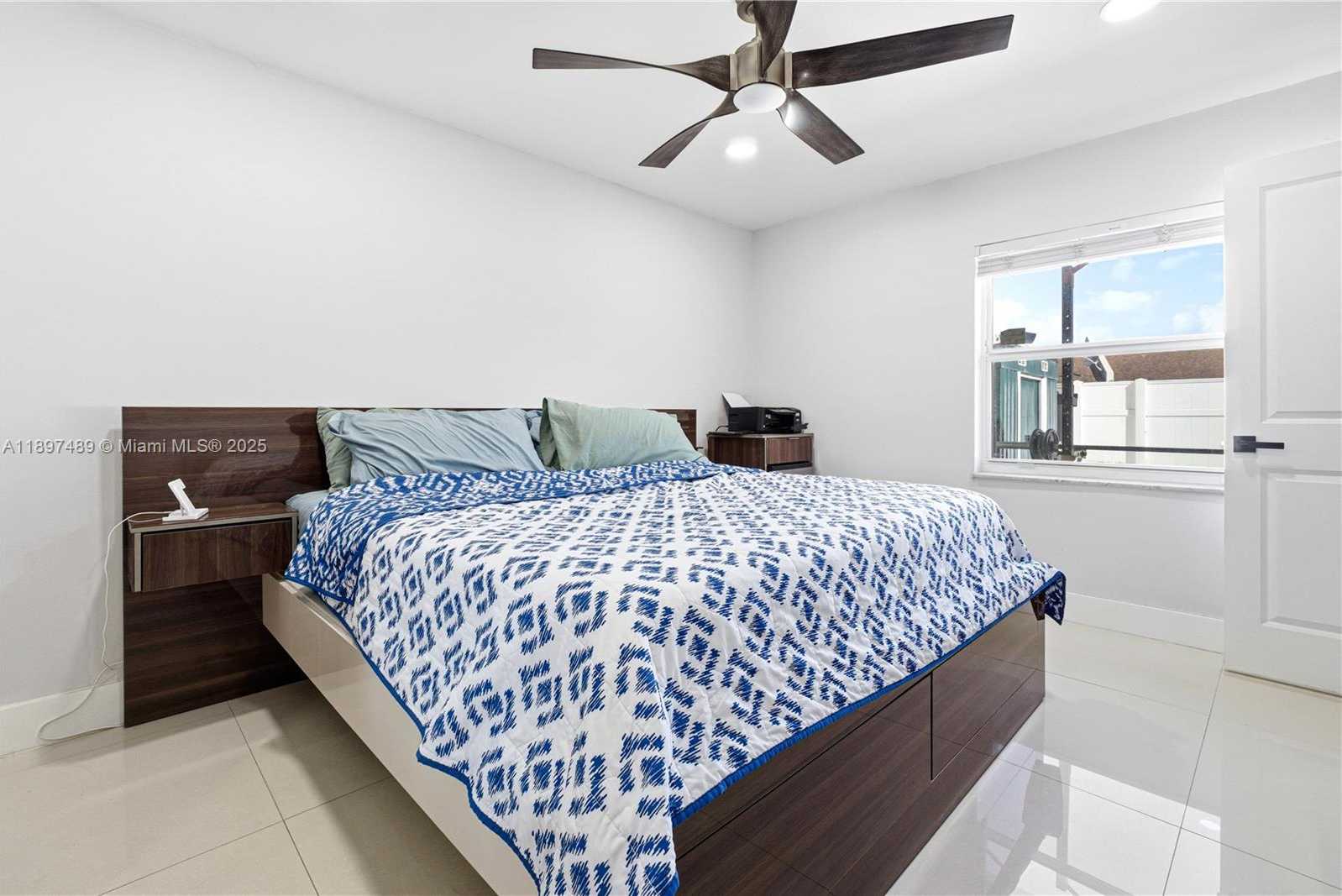 Small Image of 13765 SOUTH WEST 54TH LN, Miami Number 7