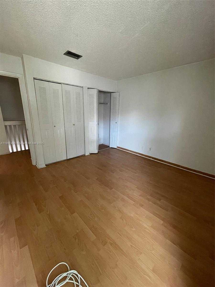 Small Image of 8237 NORTH WEST 8TH CT #4, Plantation Number 25