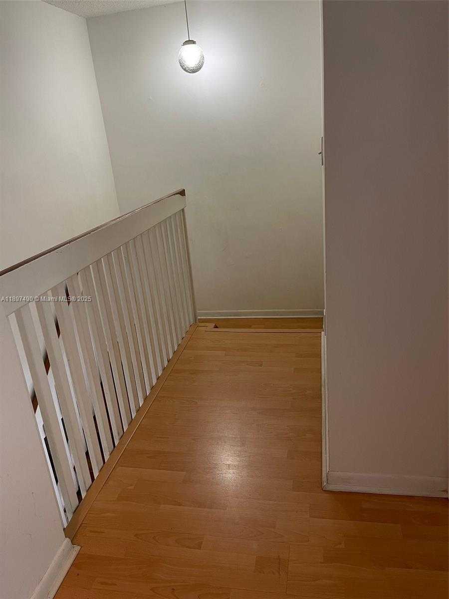 Small Image of 8237 NORTH WEST 8TH CT #4, Plantation Number 28