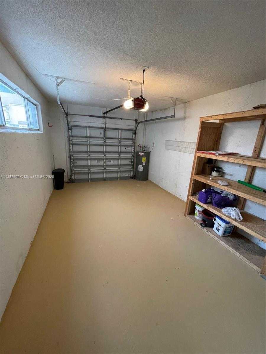 Small Image of 8237 NORTH WEST 8TH CT #4, Plantation Number 47