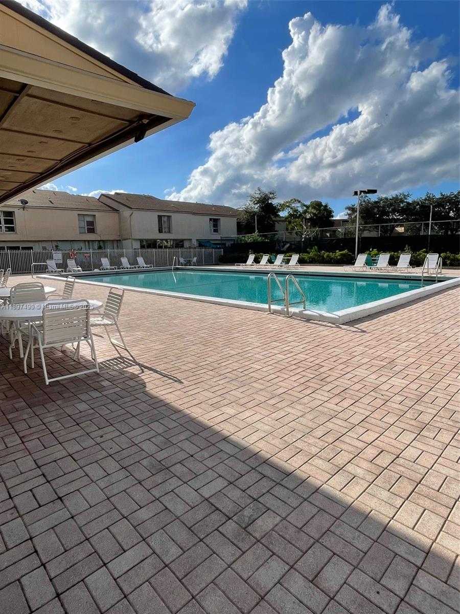 Small Image of 8237 NORTH WEST 8TH CT #4, Plantation Number 56