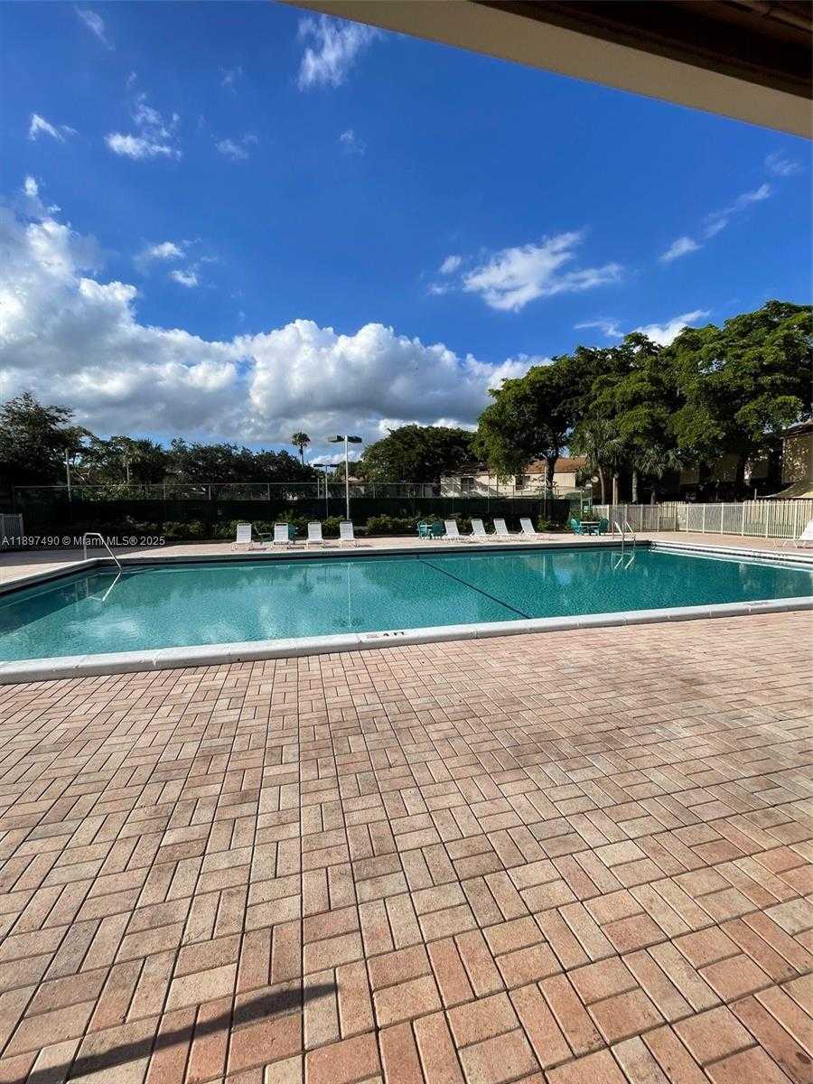 Small Image of 8237 NORTH WEST 8TH CT #4, Plantation Number 57