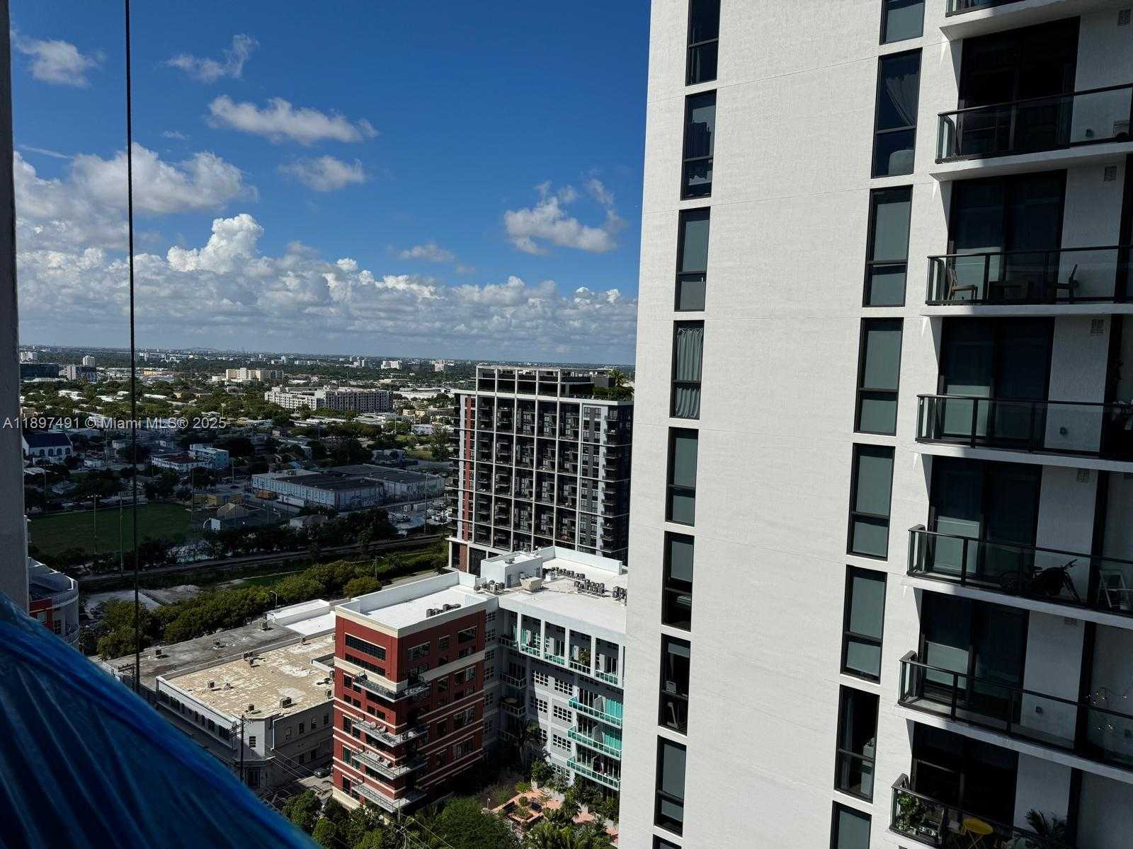 Small Image of 1600 NORTH EAST 1ST AVE #2217, Miami Number 13