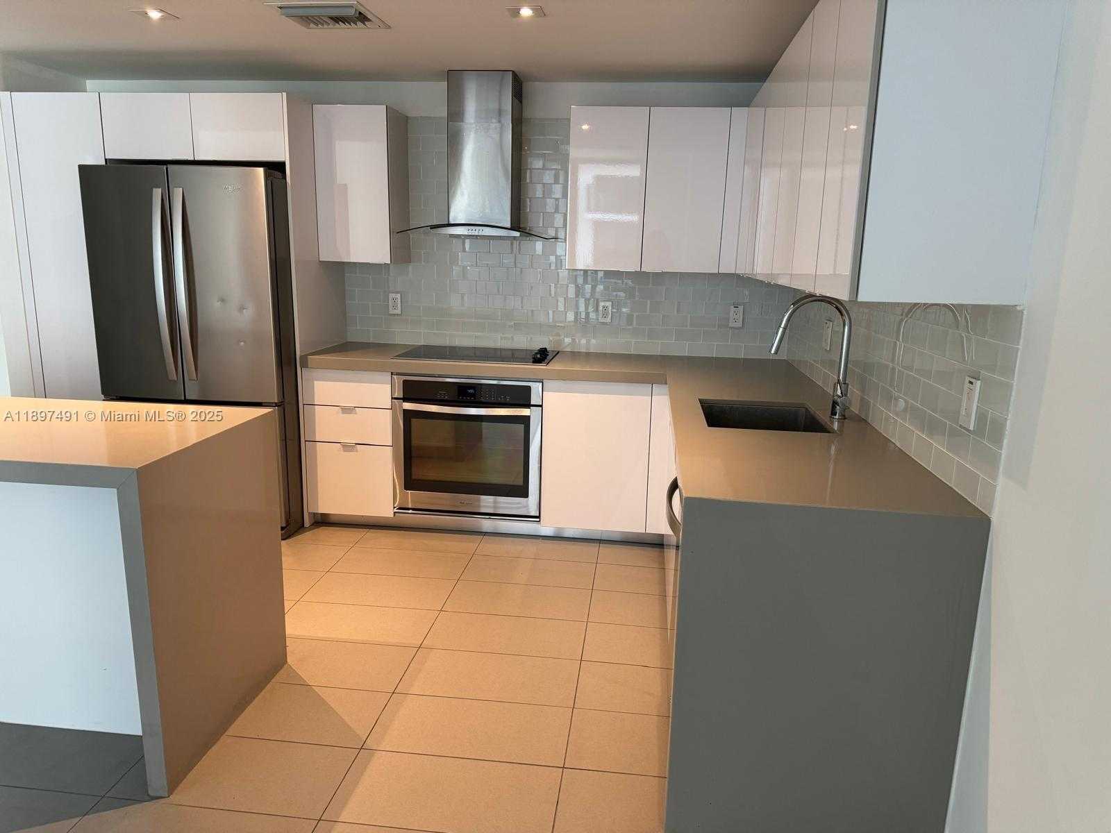 Small Image of 1600 NORTH EAST 1ST AVE #2217, Miami Number 3