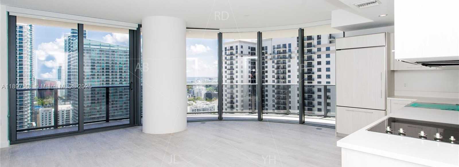 Small Image of Miami Number 3