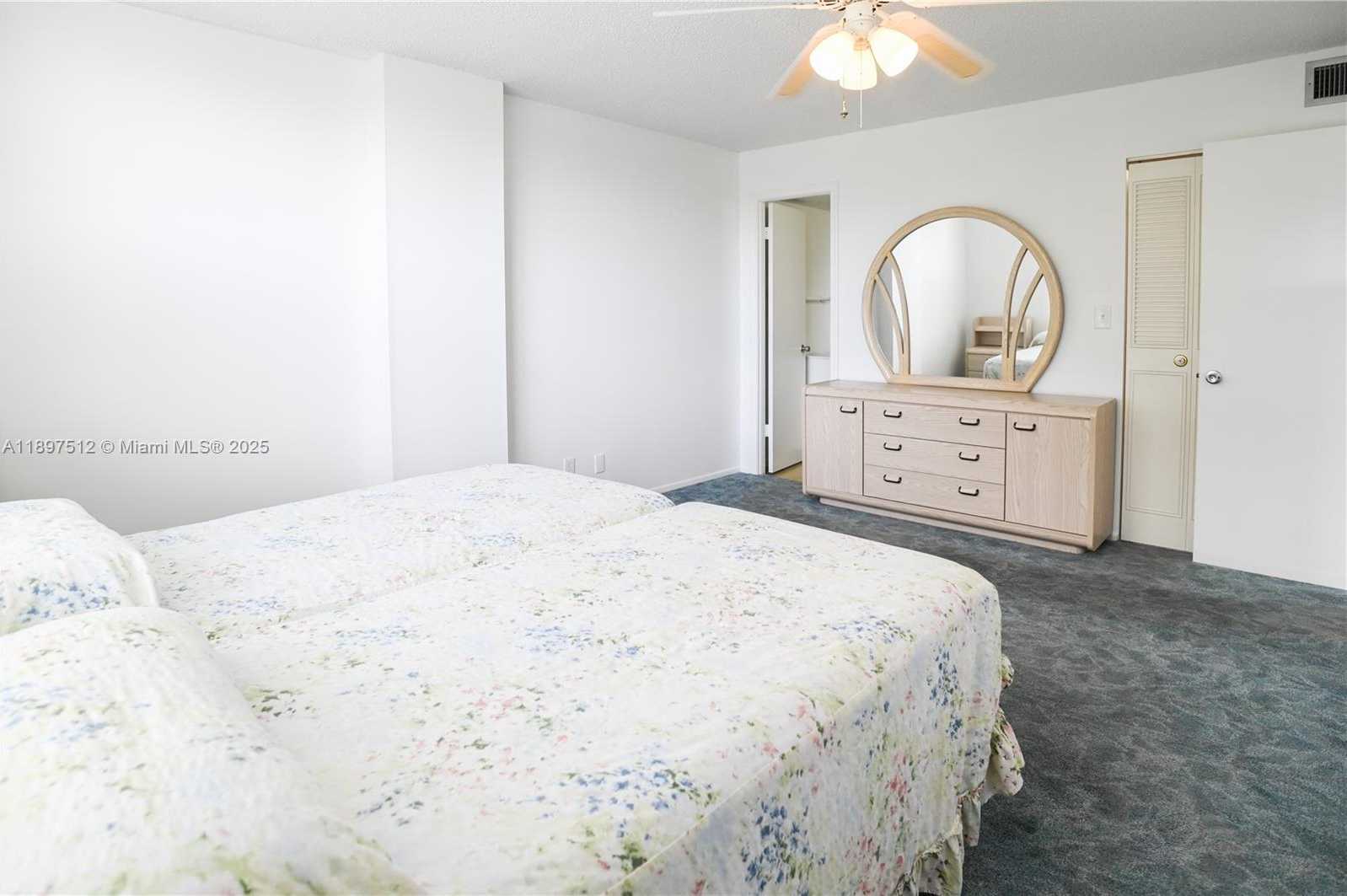 Small Image of 110 ROYAL PARK DR #2H, Oakland Park Number 16