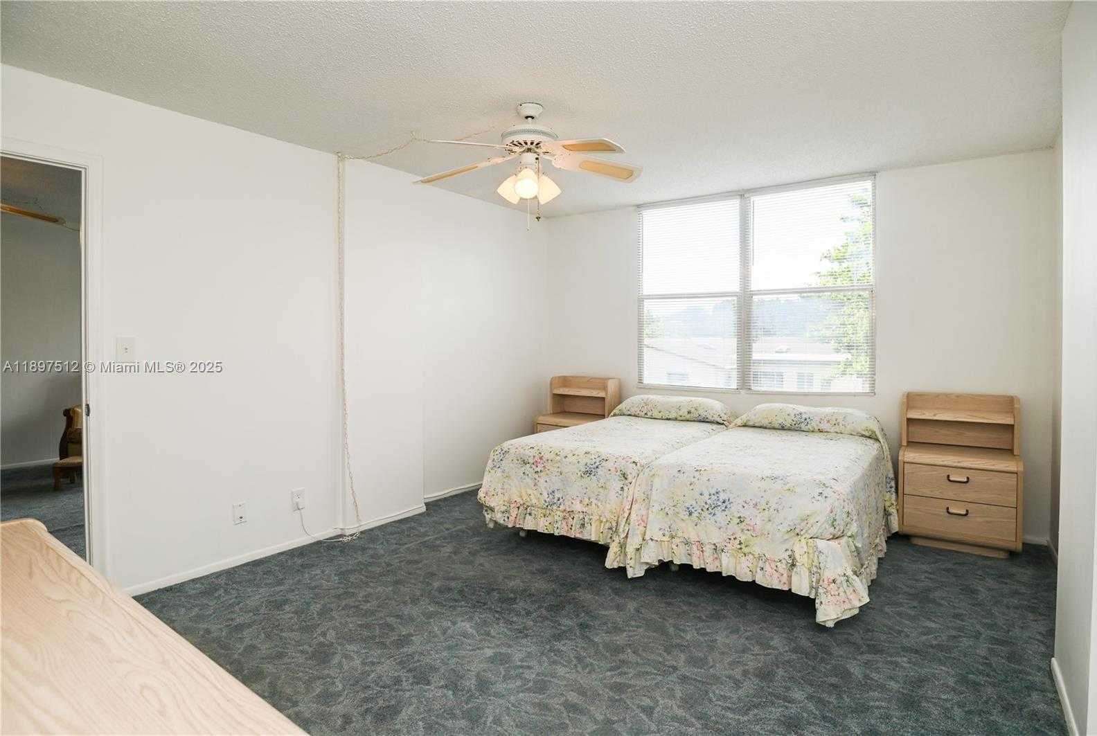 Small Image of 110 ROYAL PARK DR #2H, Oakland Park Number 19