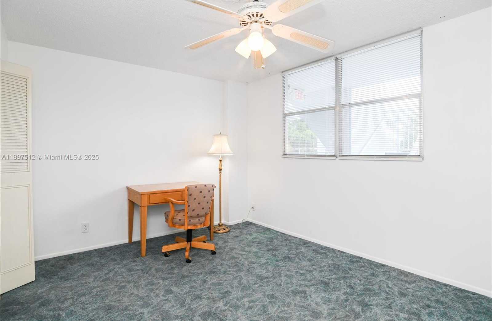 Small Image of 110 ROYAL PARK DR #2H, Oakland Park Number 26