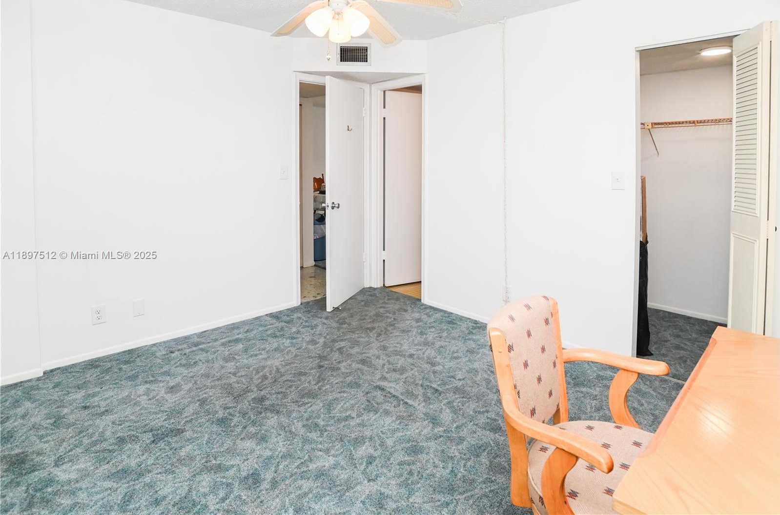 Small Image of 110 ROYAL PARK DR #2H, Oakland Park Number 28