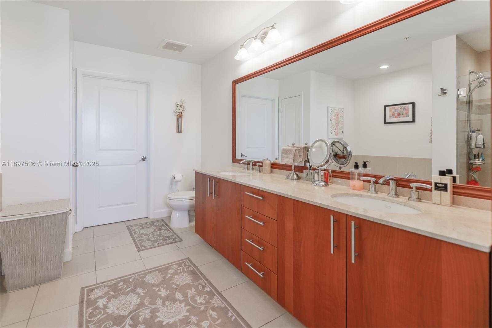Small Image of 1945 SOUTH OCEAN DR #1909, Hallandale Beach Number 17
