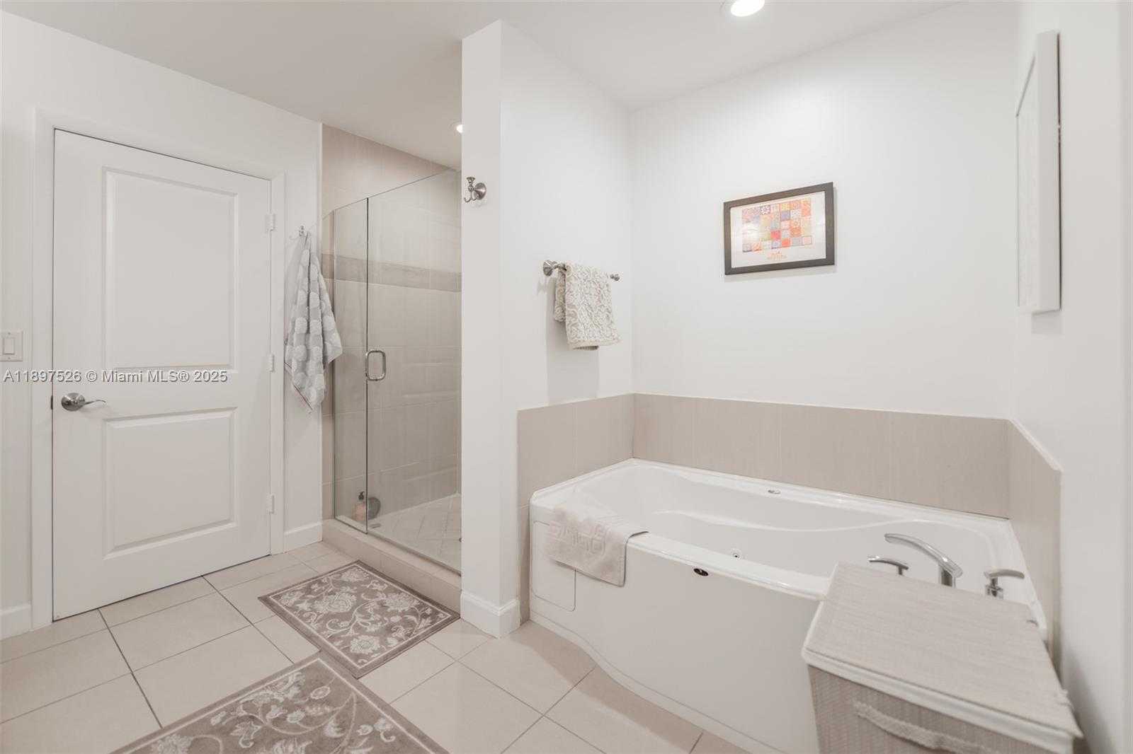 Small Image of 1945 SOUTH OCEAN DR #1909, Hallandale Beach Number 18