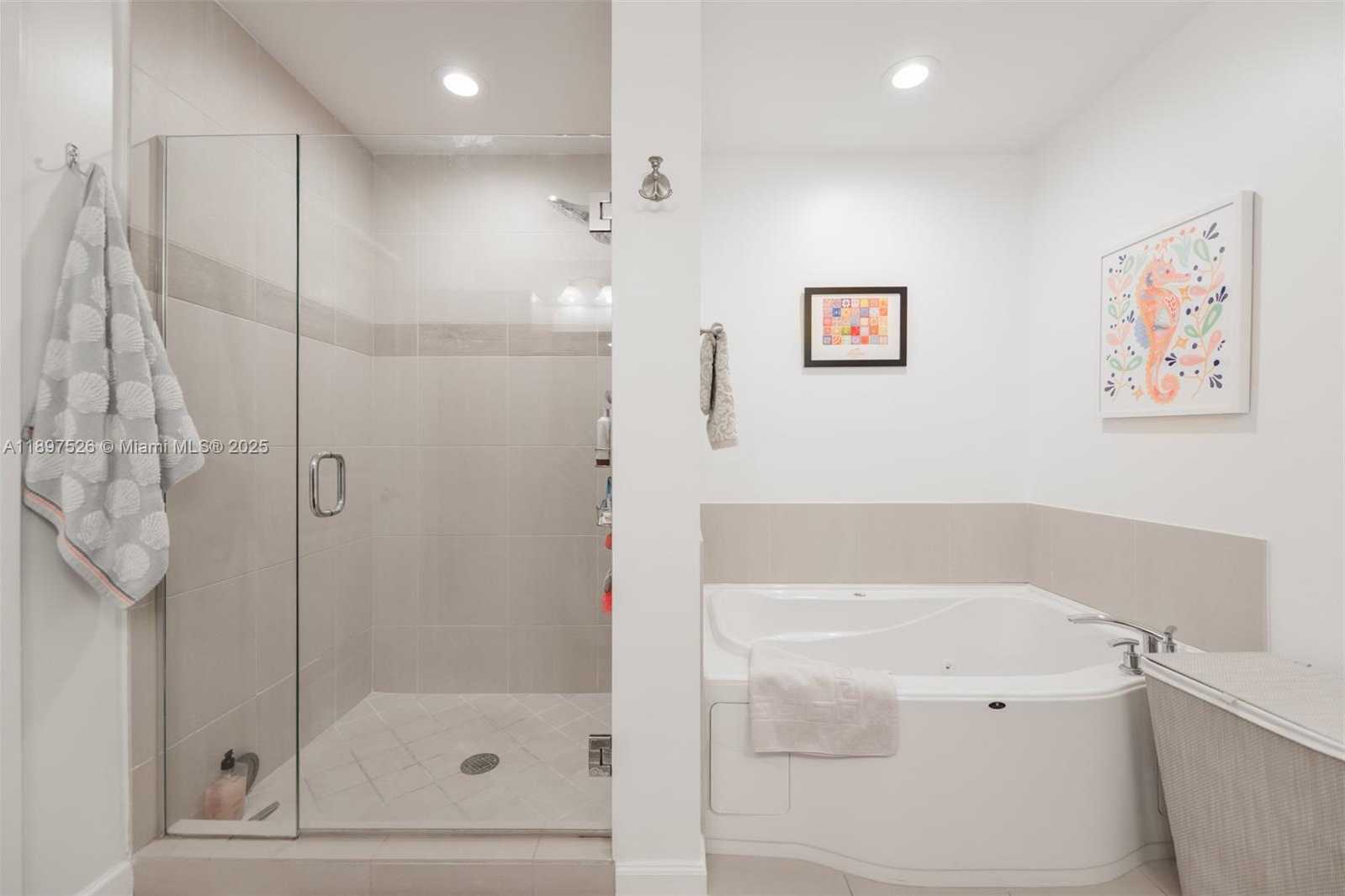 Small Image of 1945 SOUTH OCEAN DR #1909, Hallandale Beach Number 19