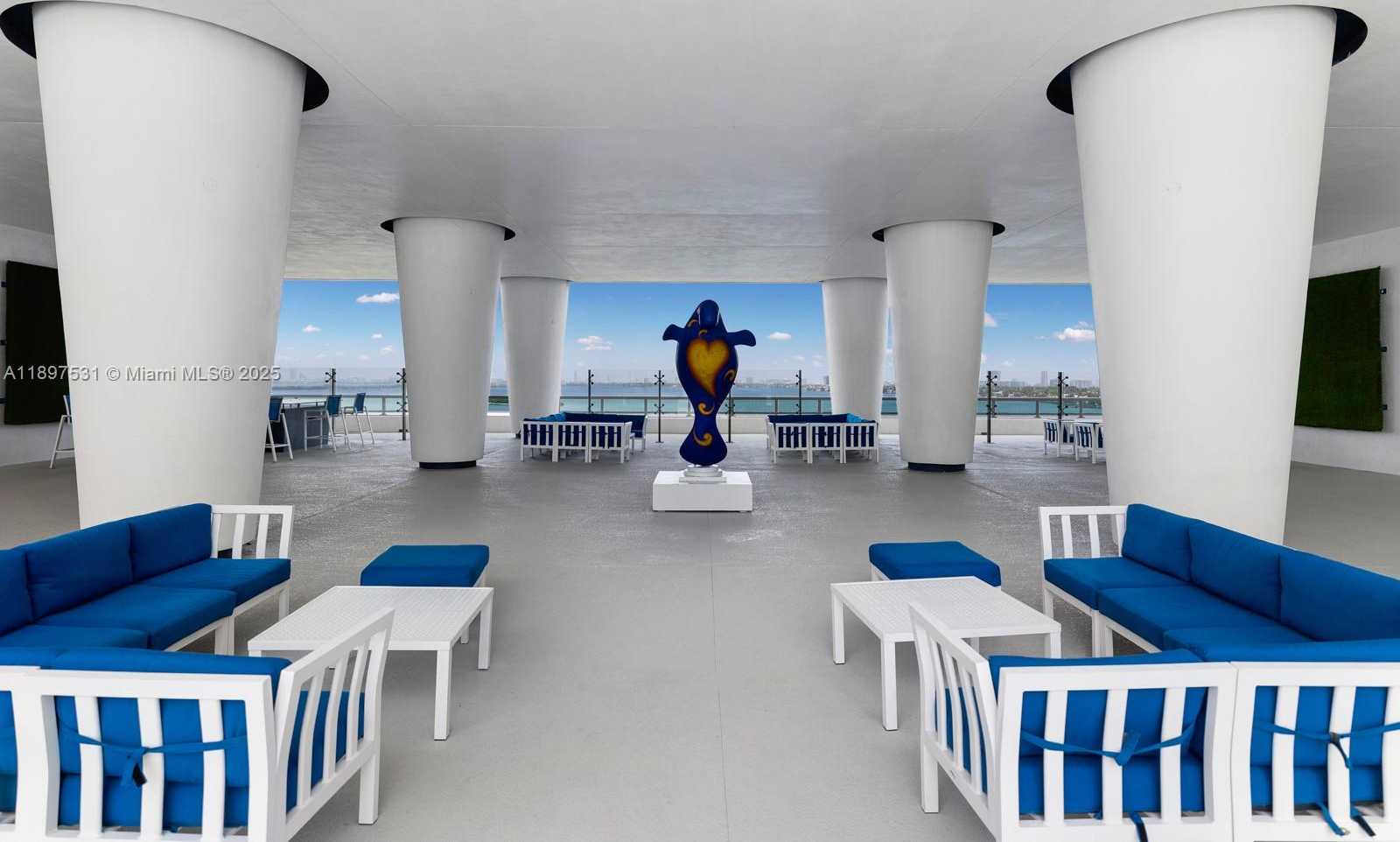 Small Image of 1800 NORTH BAYSHORE DR #2511, Miami Number 30