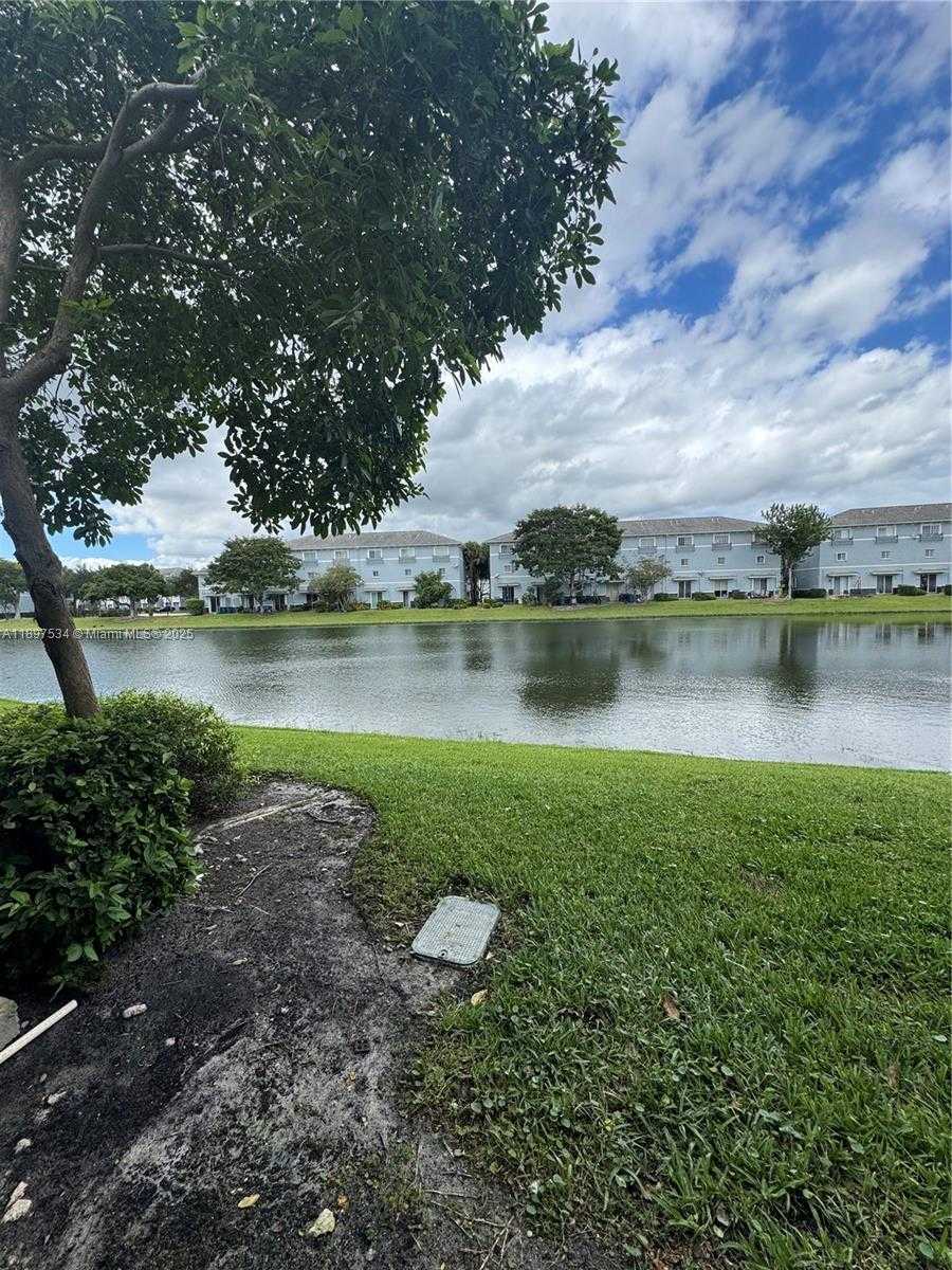 Small Image of 3441 NORTH WEST 13TH ST, Lauderhill Number 17