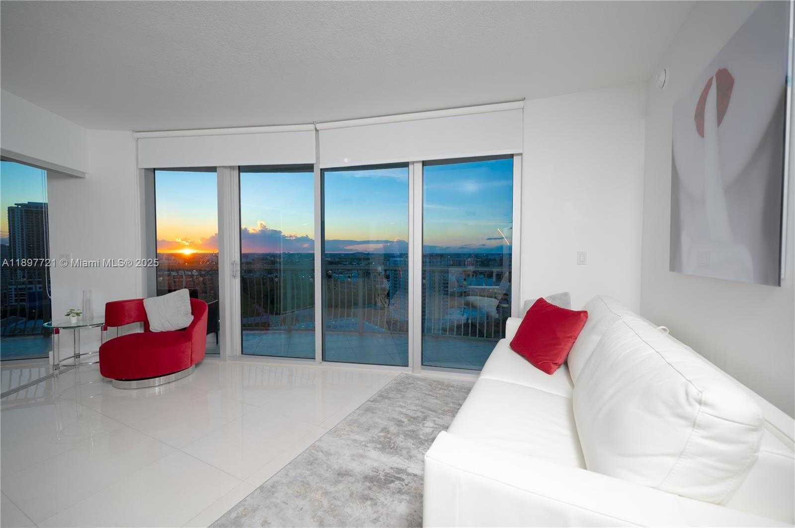 Small Image of 1750 NORTH BAYSHORE DR #2615, Miami Number 15