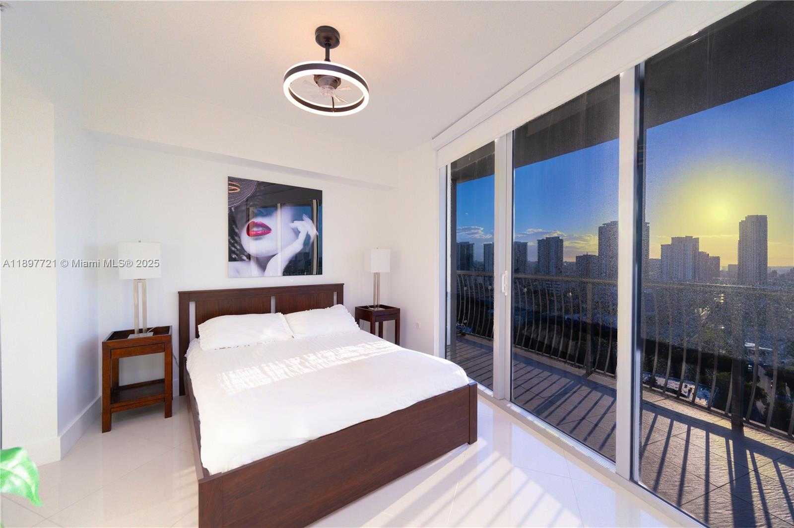 Small Image of 1750 NORTH BAYSHORE DR #2615, Miami Number 16