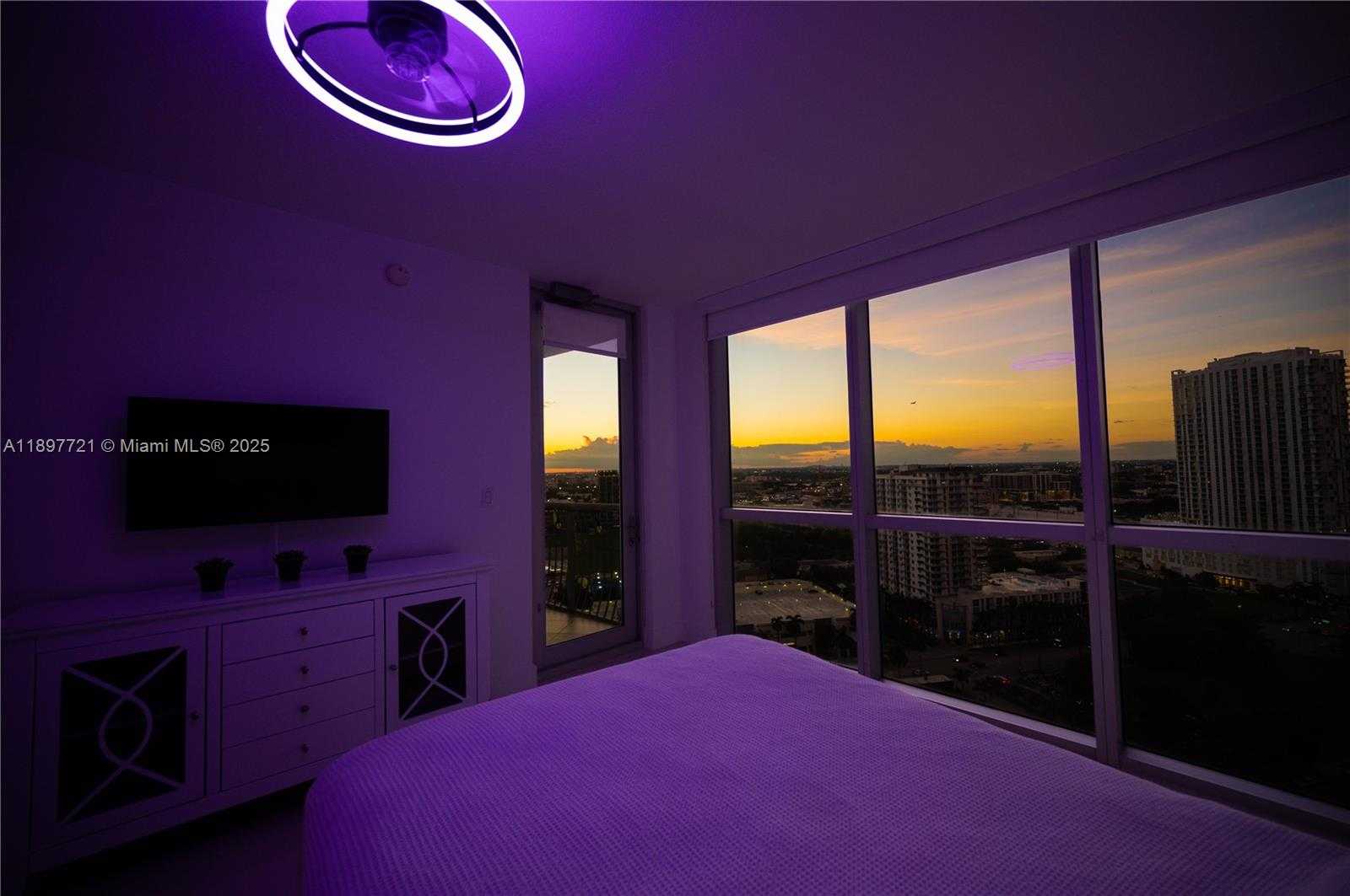 Small Image of 1750 NORTH BAYSHORE DR #2615, Miami Number 22