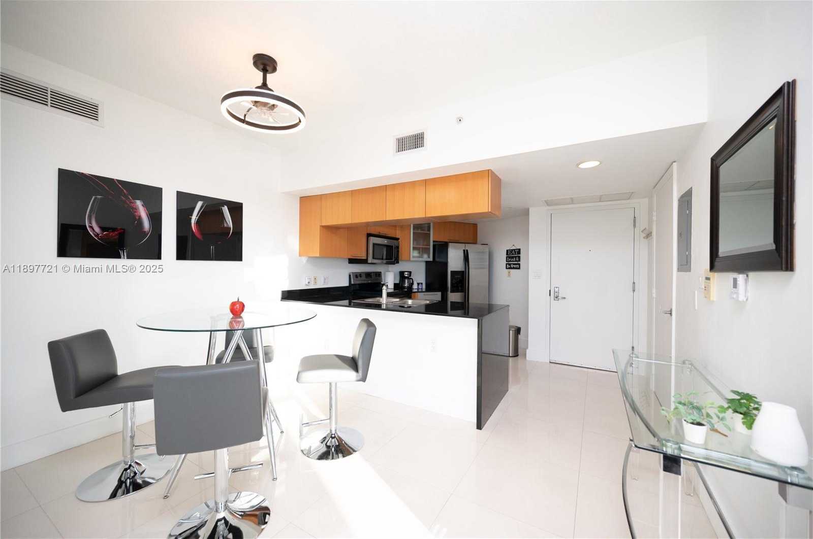 Small Image of 1750 NORTH BAYSHORE DR #2615, Miami Number 8