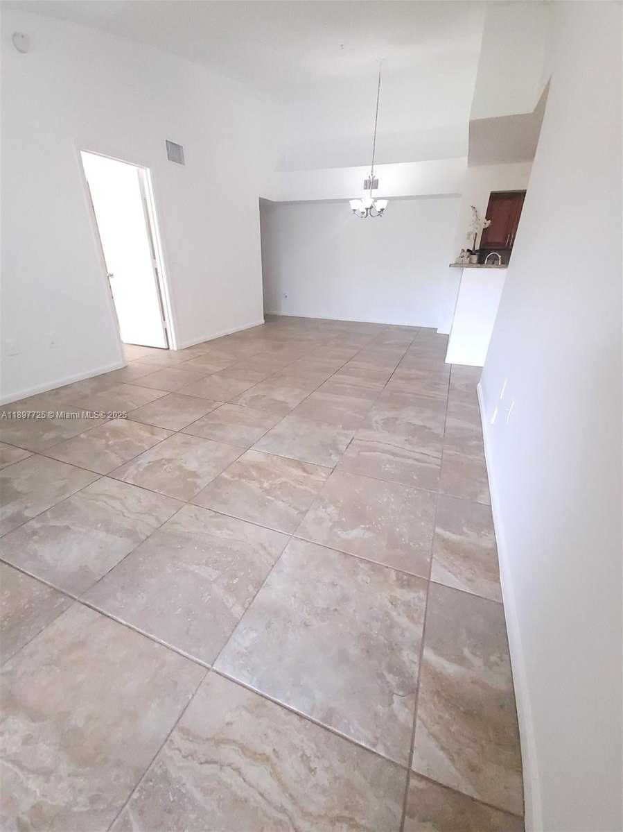 Small Image of 2133 RENAISSANCE BLVD #306, Miramar Number 2