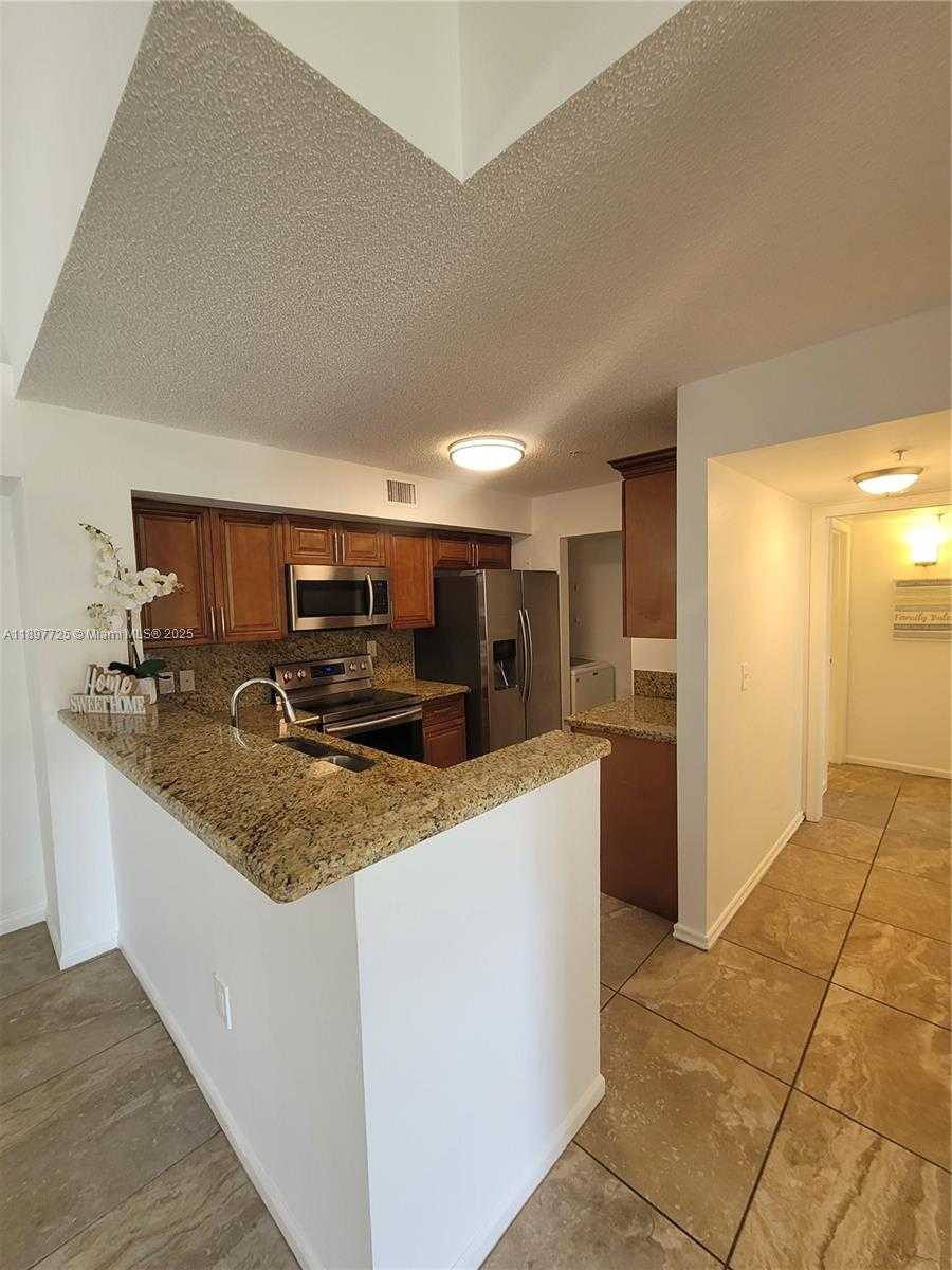 Small Image of 2133 RENAISSANCE BLVD #306, Miramar Number 7