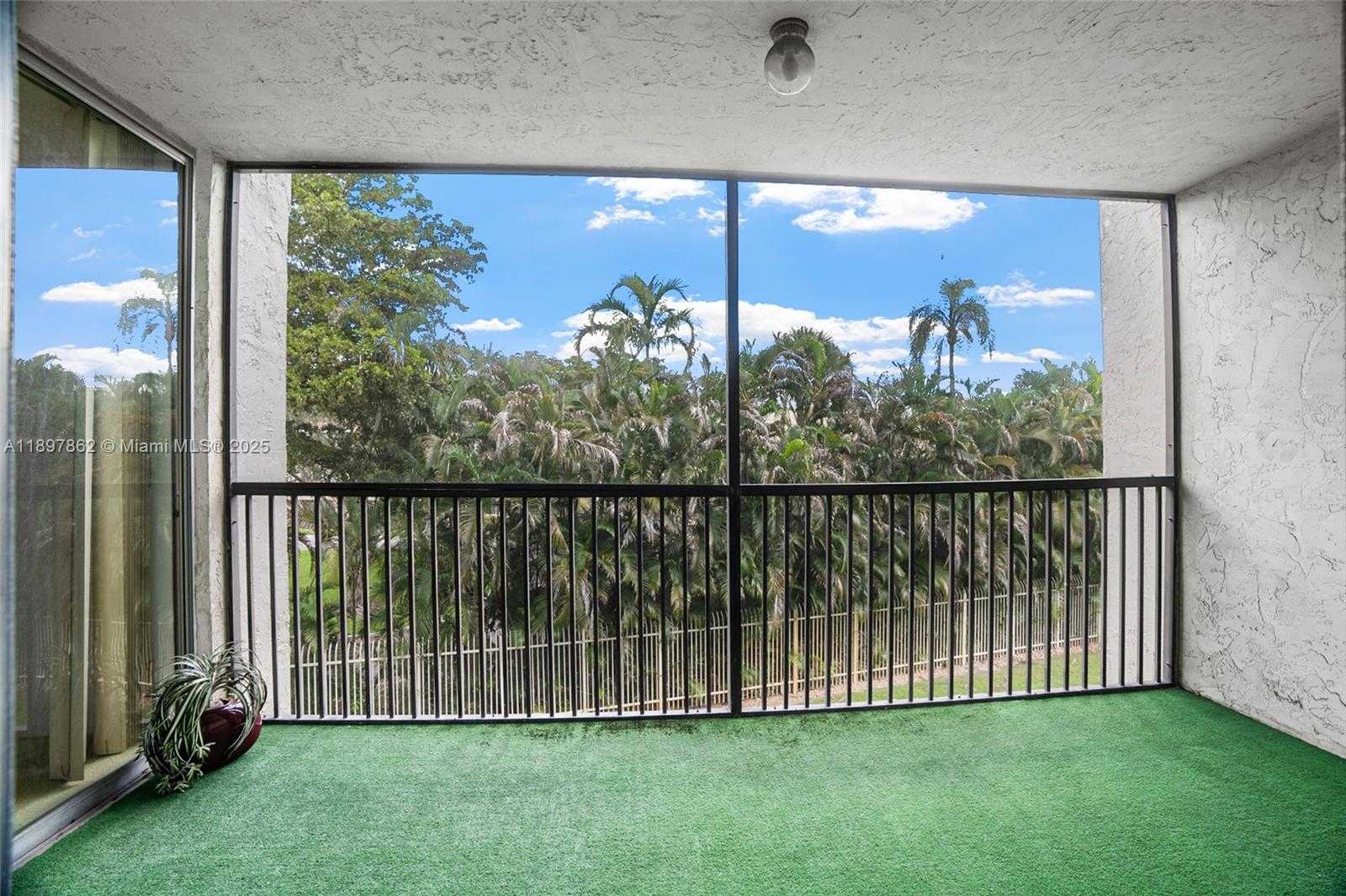 Small Image of 3940 INVERRARY BLVD #304-A, Lauderhill Number 20