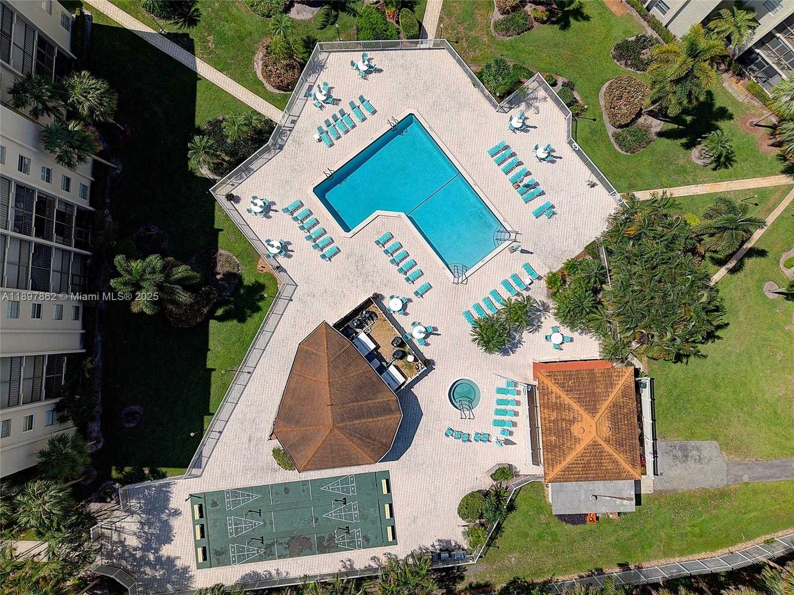 Small Image of 3940 INVERRARY BLVD #304-A, Lauderhill Number 27