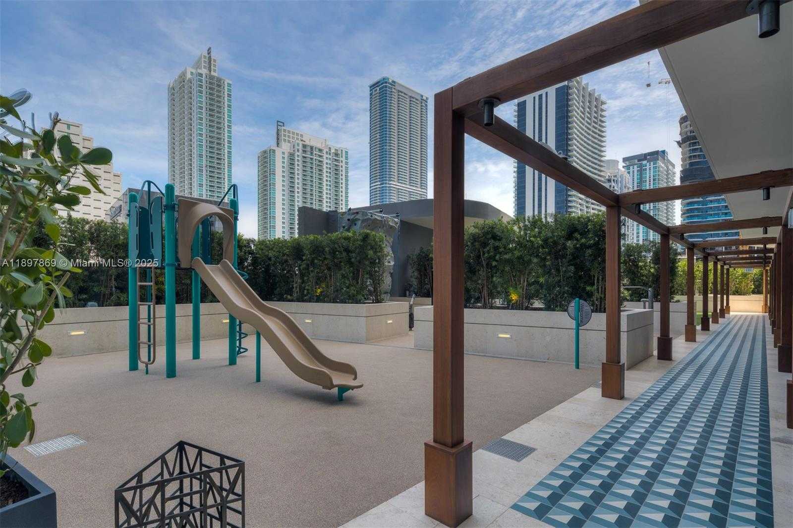 Small Image of 801 SOUTH MIAMI AVE #4507/8, Miami Number 46