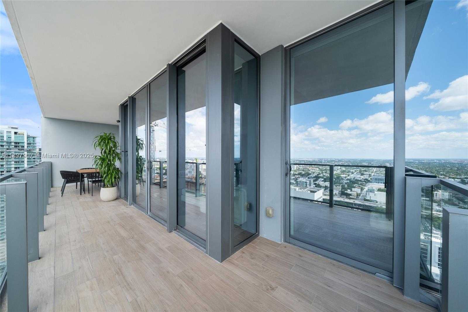 Small Image of 88 SOUTH WEST 7TH ST #3910, Miami Number 14