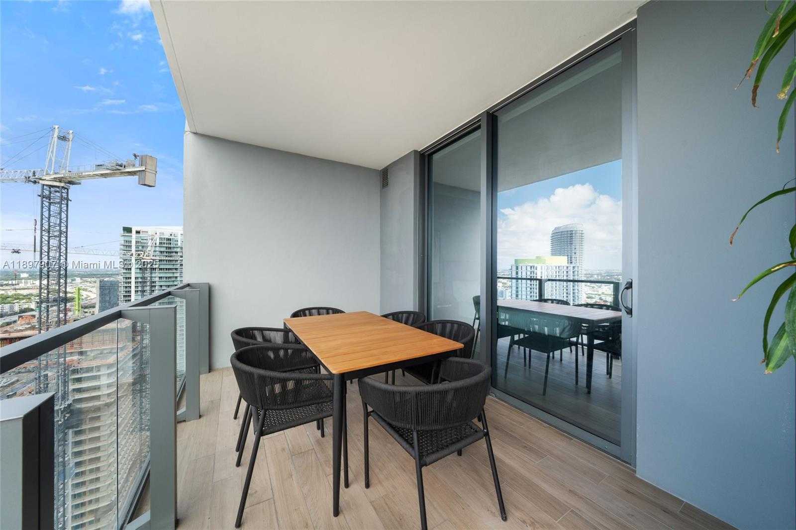 Small Image of 88 SOUTH WEST 7TH ST #3910, Miami Number 15