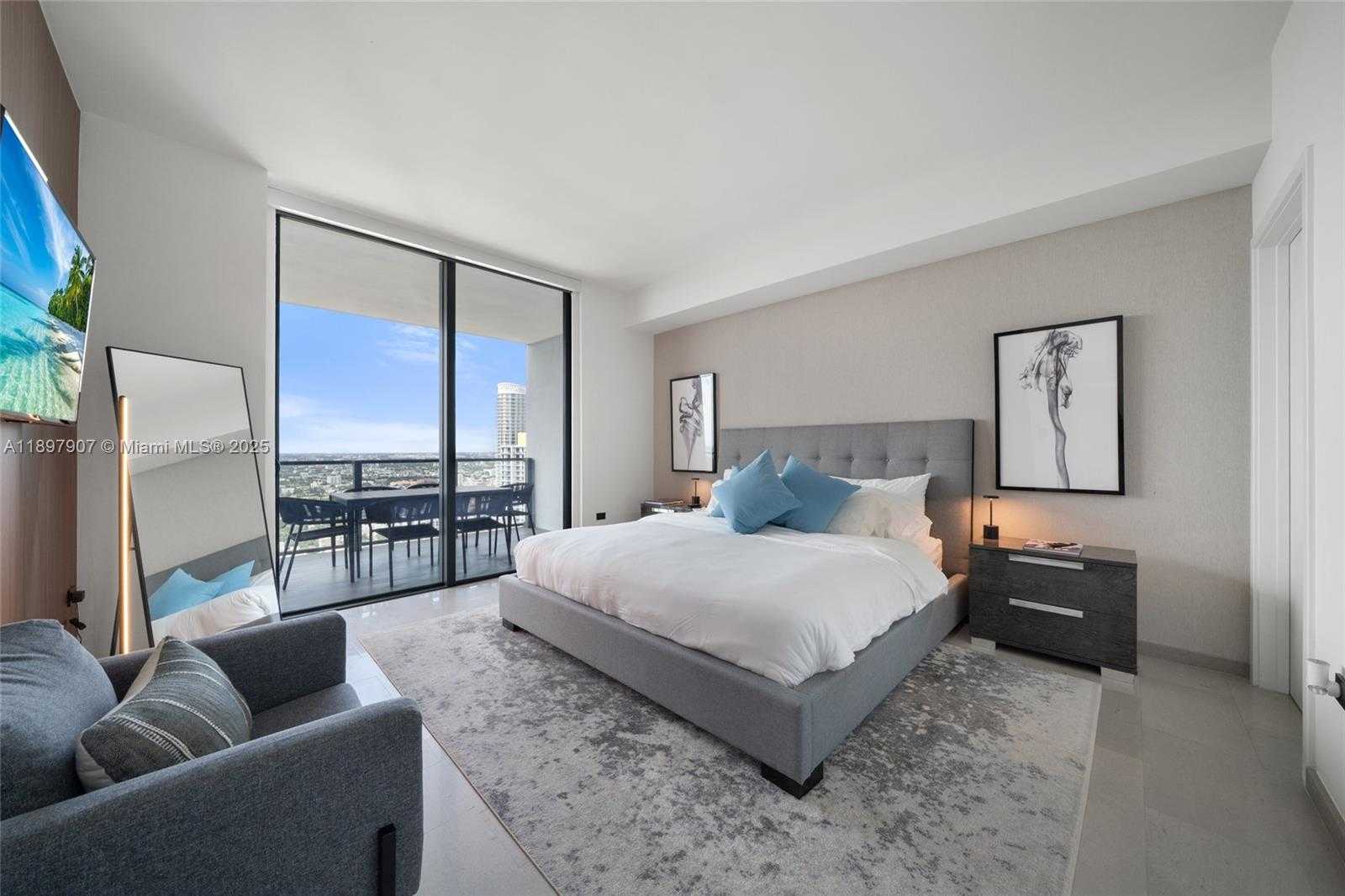 Small Image of 88 SOUTH WEST 7TH ST #3910, Miami Number 23