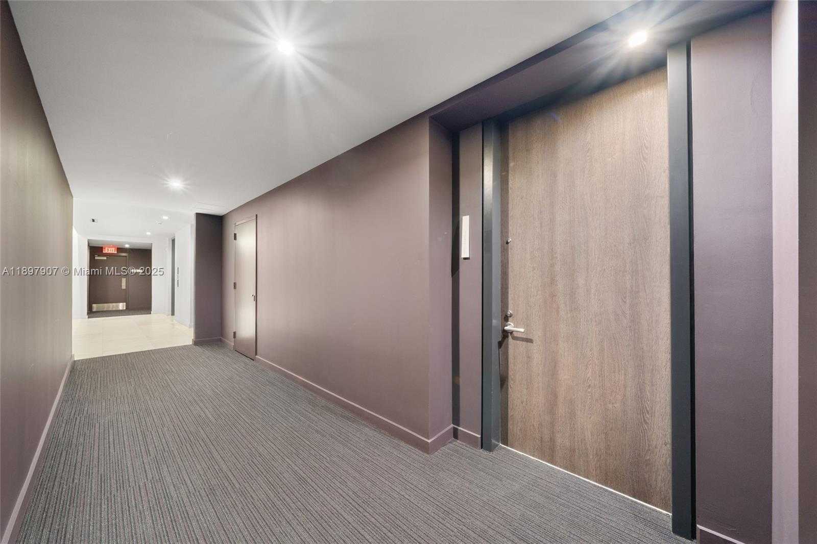 Small Image of 88 SOUTH WEST 7TH ST #3910, Miami Number 3