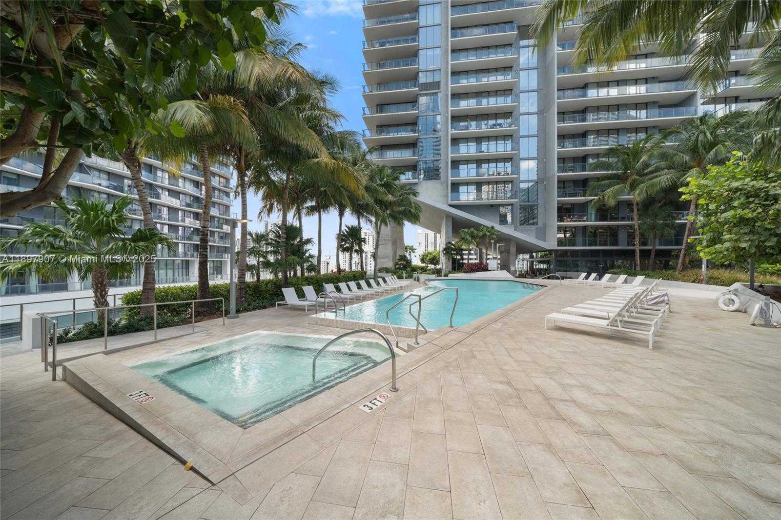 Small Image of 88 SOUTH WEST 7TH ST #3910, Miami Number 30